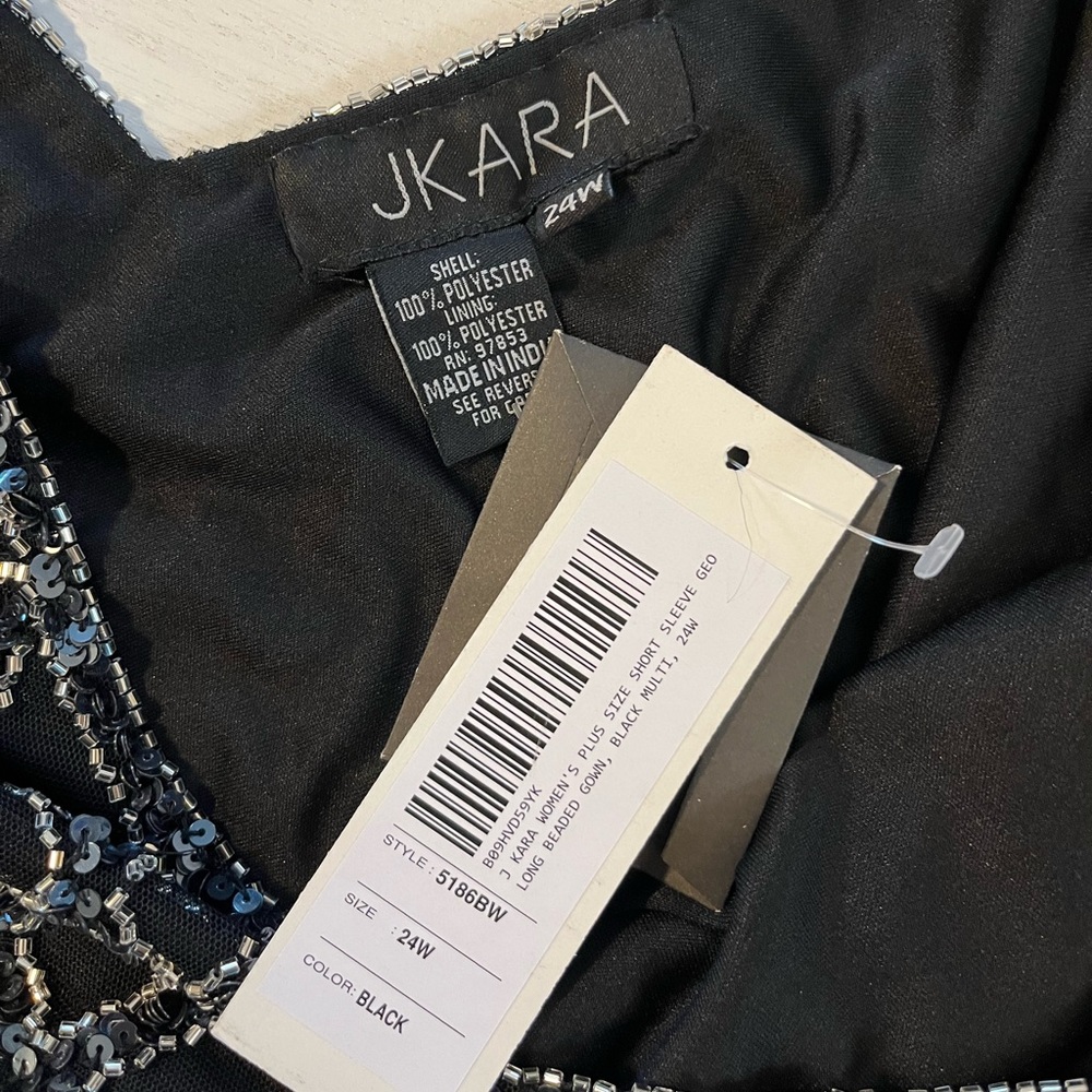 J Kara Black/Multi Short Sleeve Geo Long Beaded Gown - Picture 6 of 6